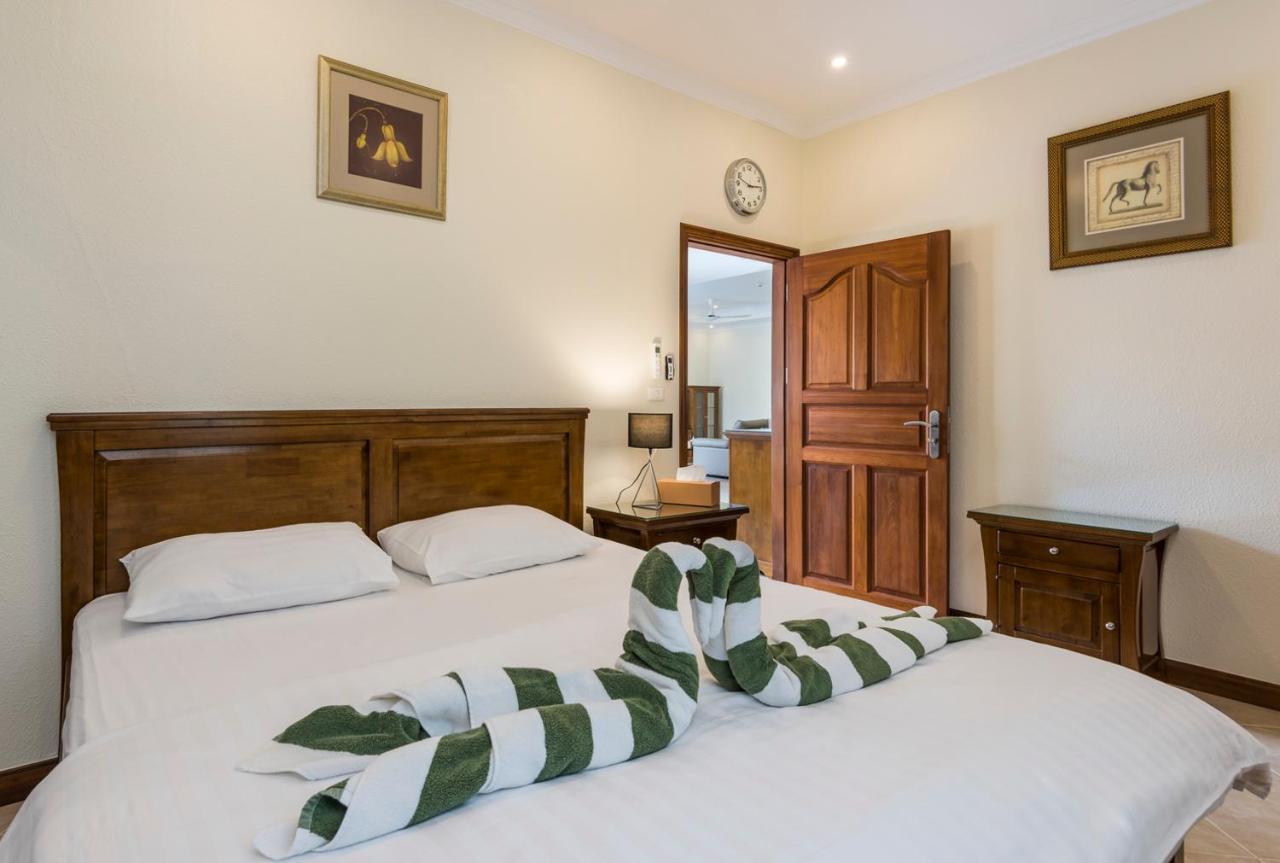 Village Austria Luxury Pool Villas Паттая Екстер'єр фото